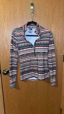 Nike Pro Dri-FIT Hyperwarm Women's Aztec Geometric Print 1/2 Zip Pullover